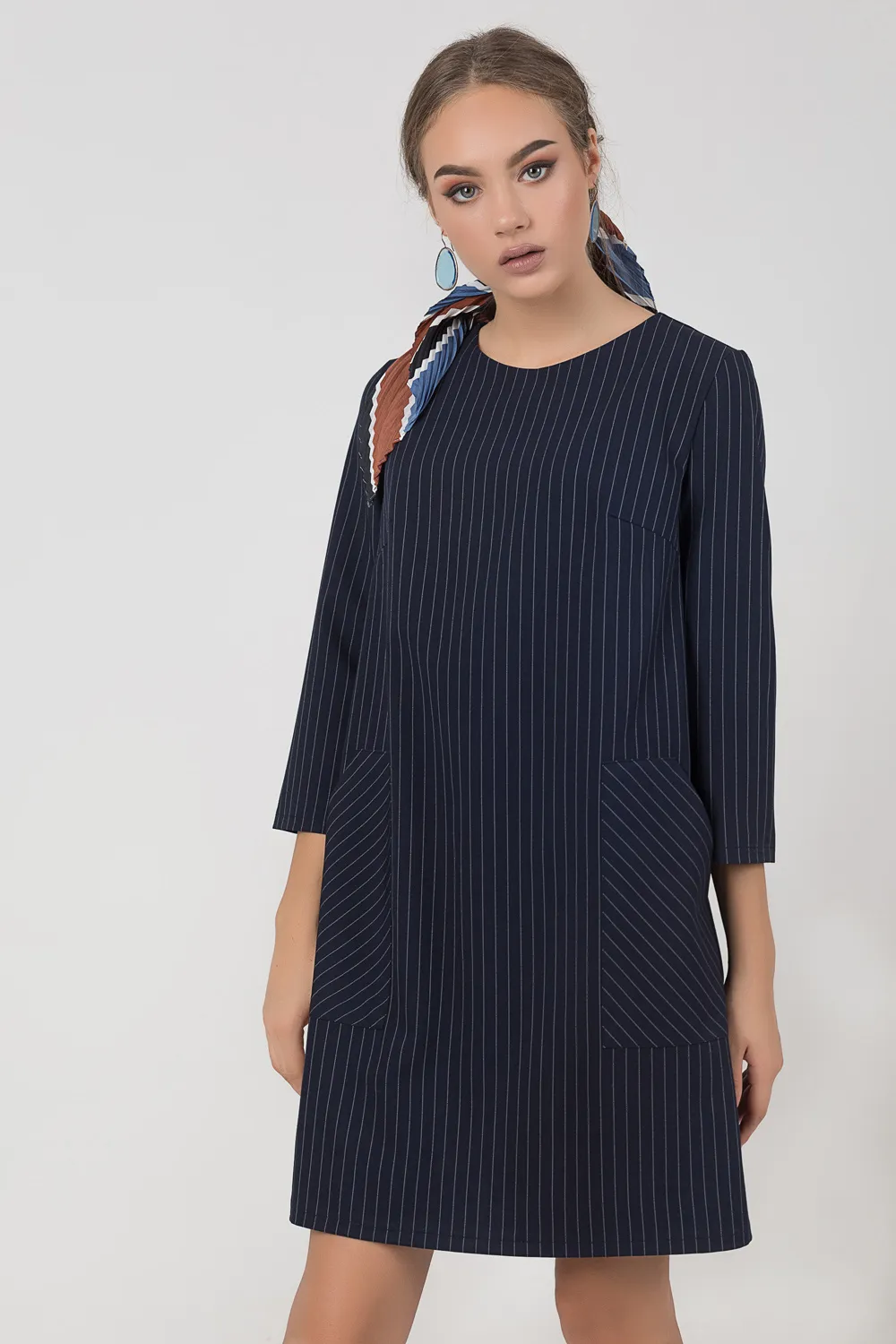 Casual dress for autumn