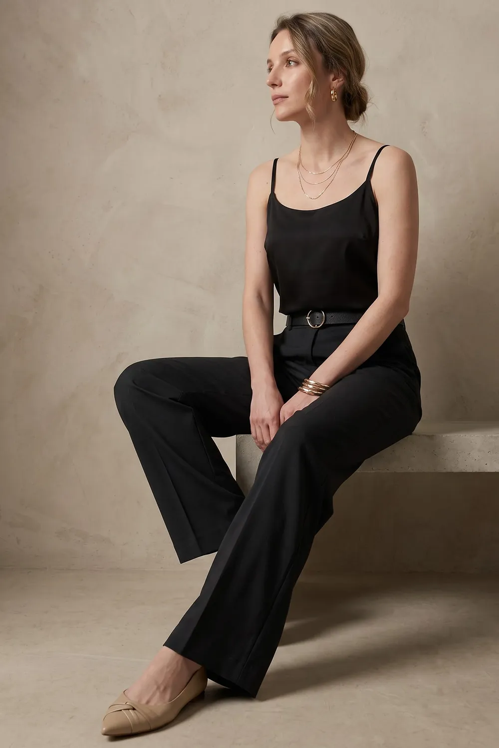 One Trouser, Seven Styles: Mastering the Art of Effortless Chic