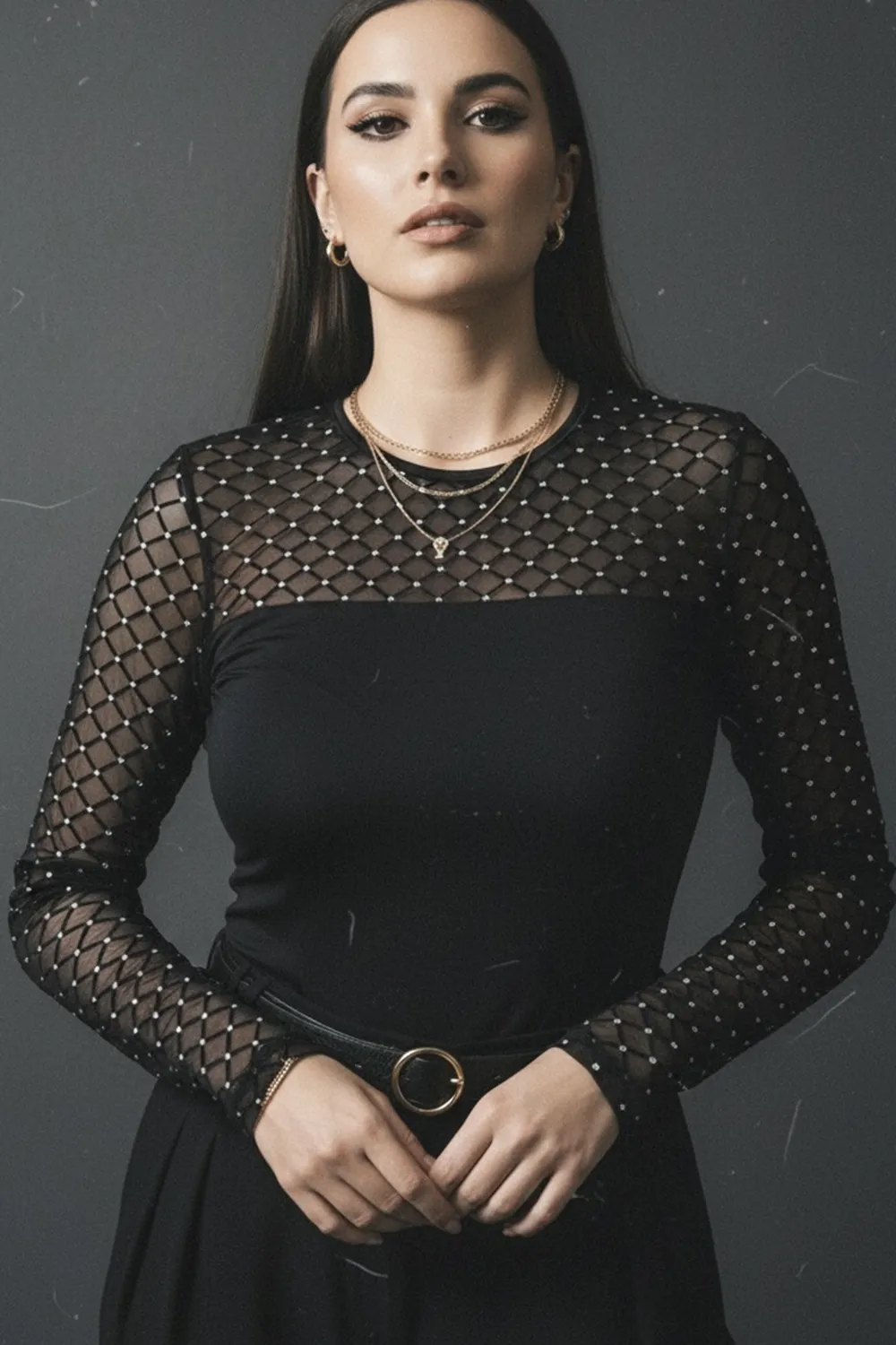 Чорний боді з декольте та блискучою сіткою-флок