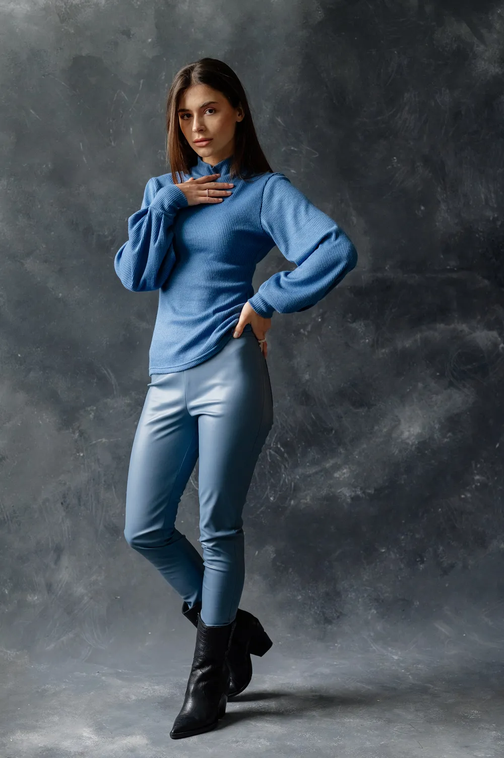Gray blue leather leggings on fleece Women s clothing store TM AZURI