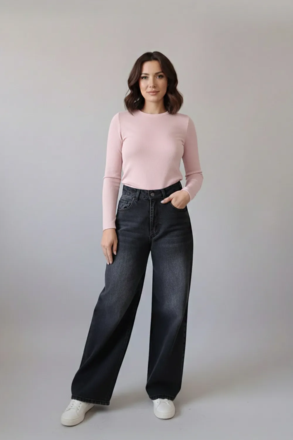 Розовый лонгслив из мягкого трикотажа