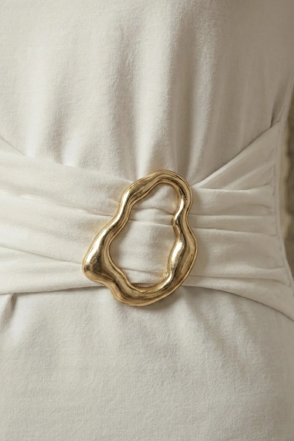 Sheer long sleeve top: how to wear and what to replace it with in 2026